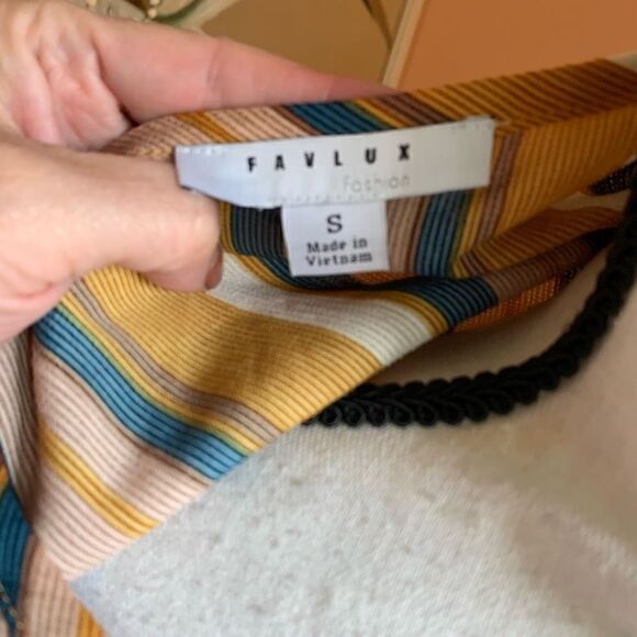 Favlux Cropped Wraparound Tied Blouse Striped Green Gold Bubble Sleeve Wmn Small - Picture 4 of 8